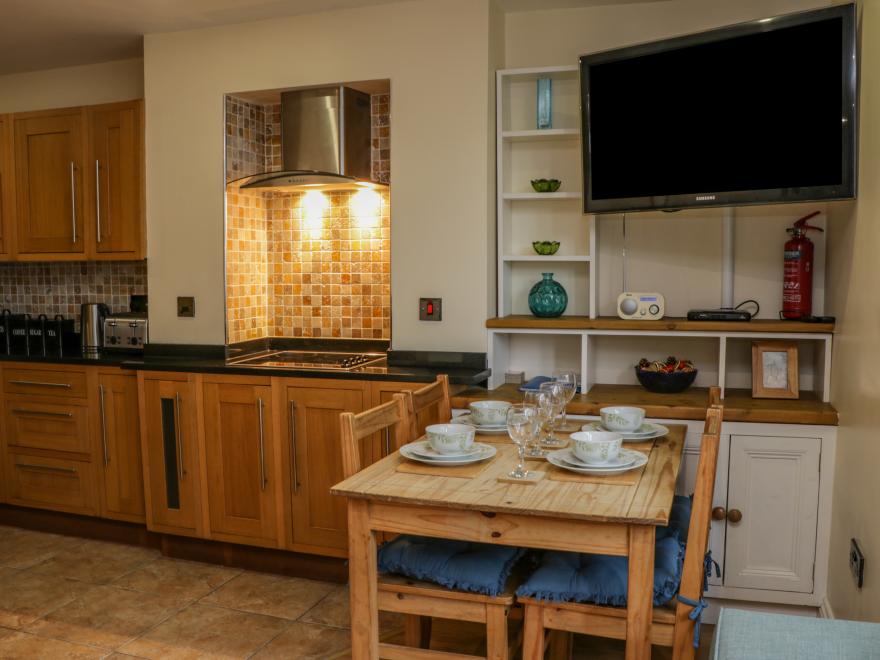 Apartment 6