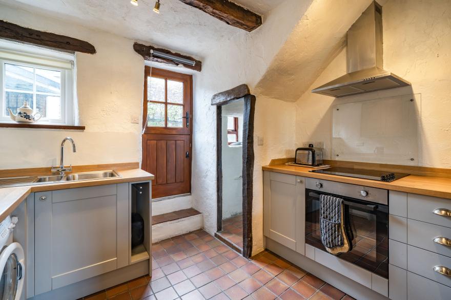 Cragg Cottage