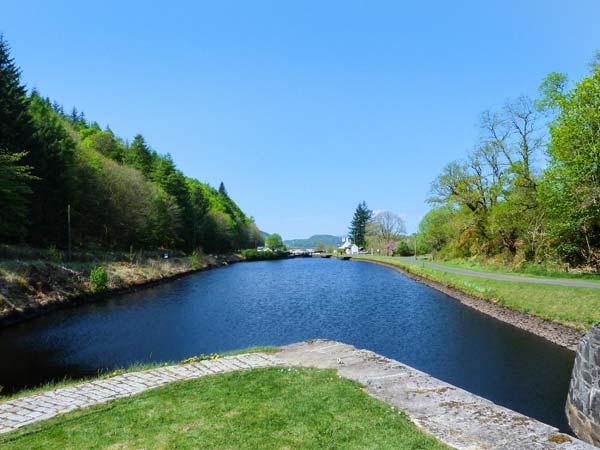 Crinan Canal Cottage
