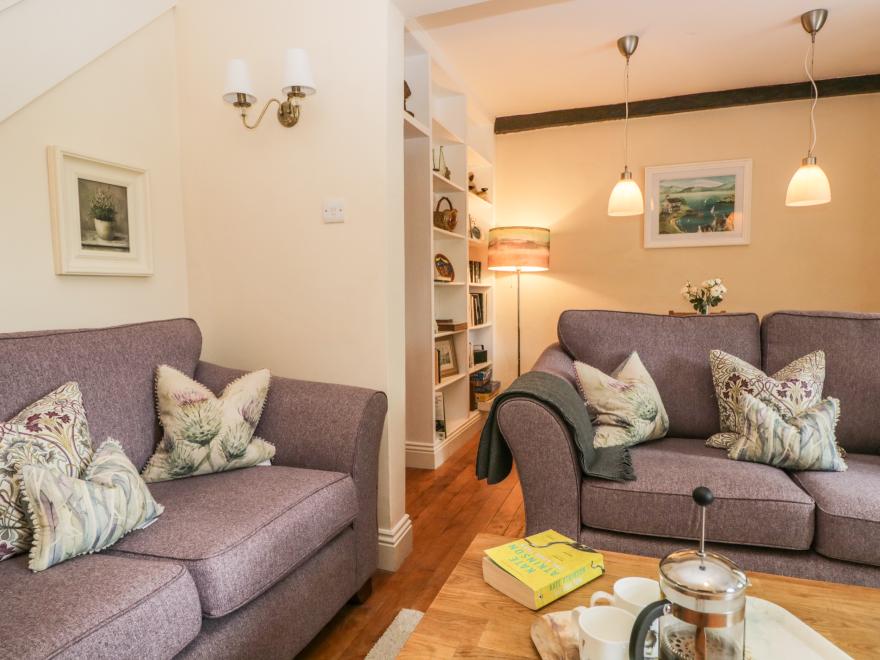Mulberry Cottage