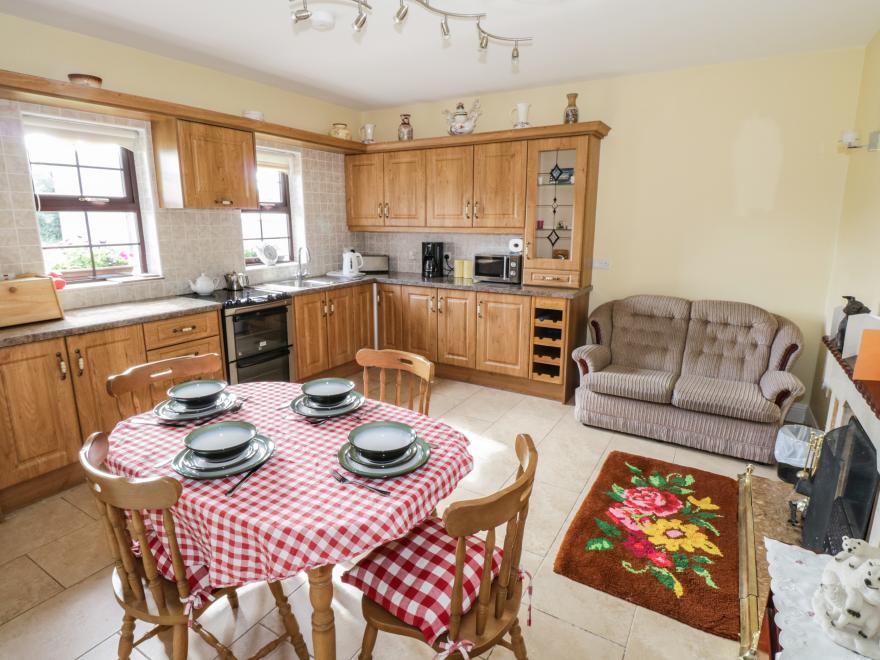 Belladrihid Cottage