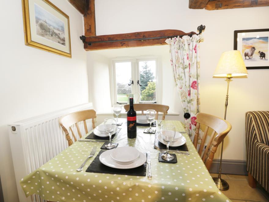 Honey Bee Cottage
