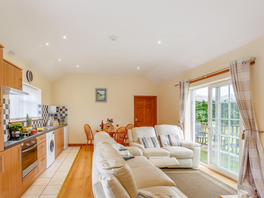 3 Black Horse Cottages