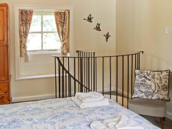 Longlands Milkmaid's Parlour