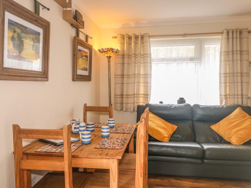 3 Rosecraddoc Lodge