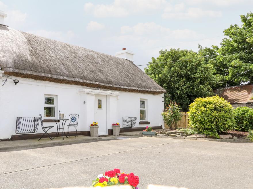Whispering Willows - The Thatch