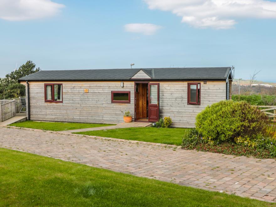 Hawthorne Lodge