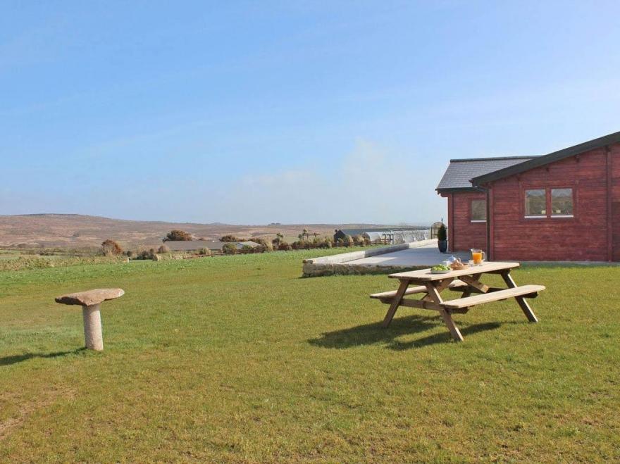 Chywolow Lodge