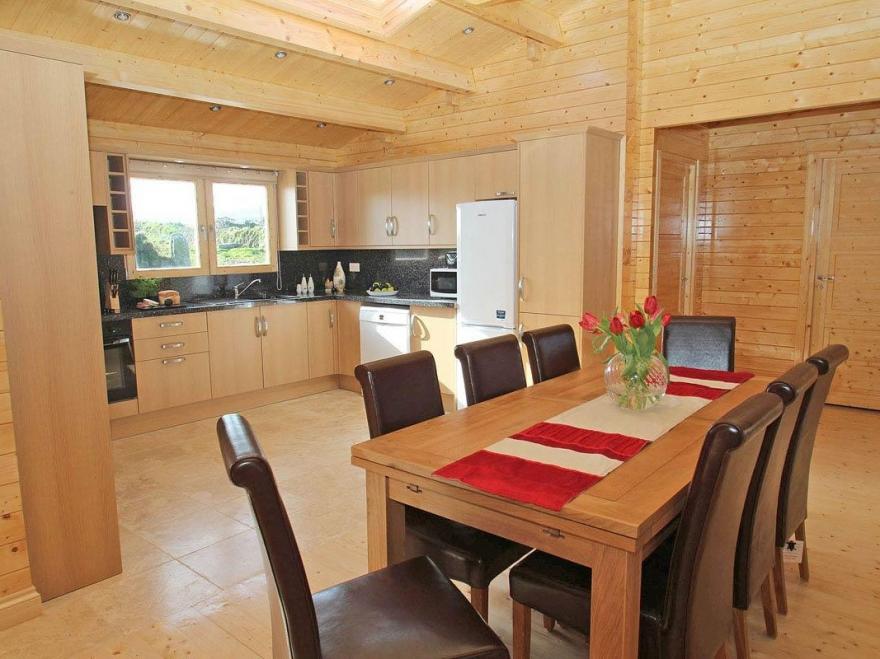 Chywolow Lodge