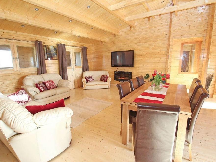 Chywolow Lodge