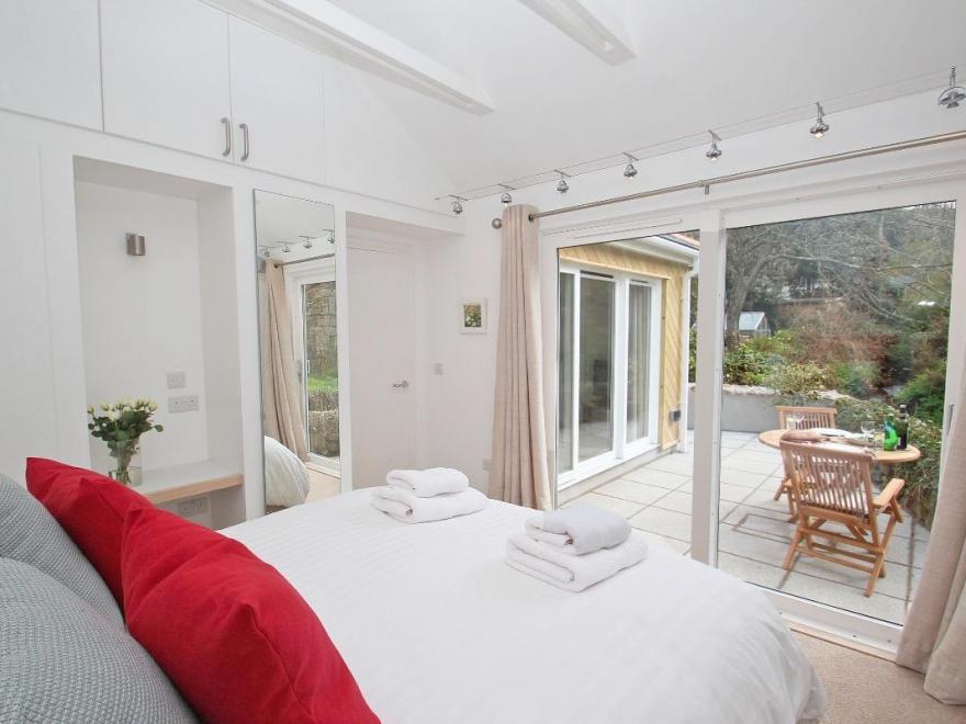 Cot Valley Cottage