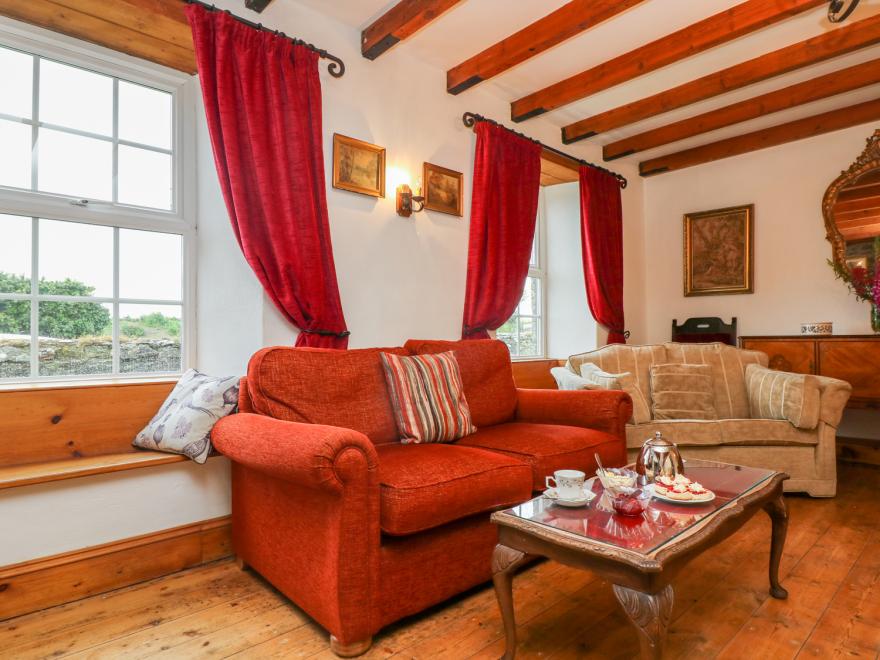 Hingey FarmHouse
