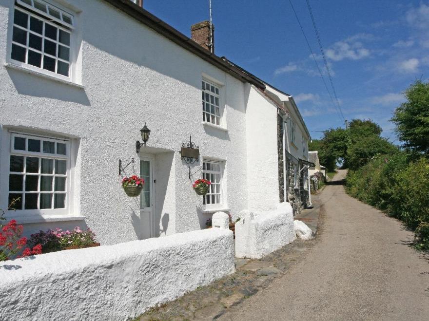 Penrose Farm Cottage