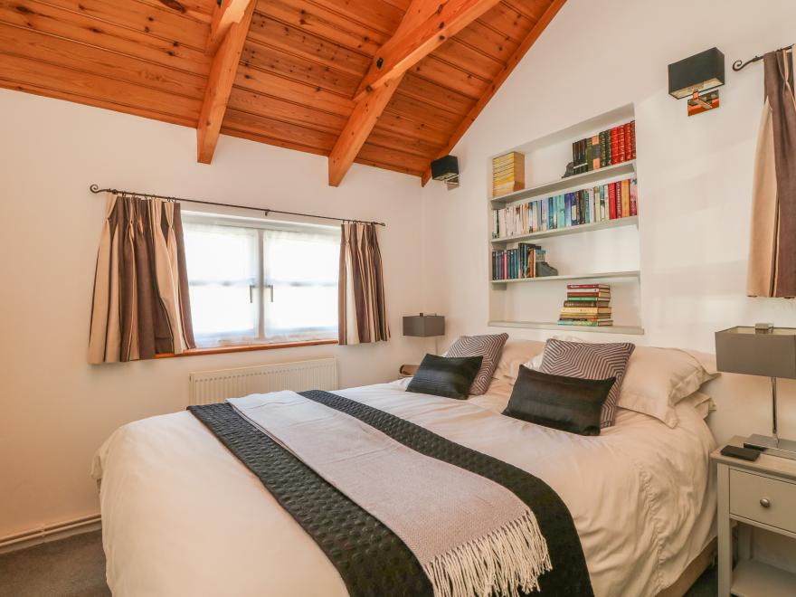 Pond Cottage