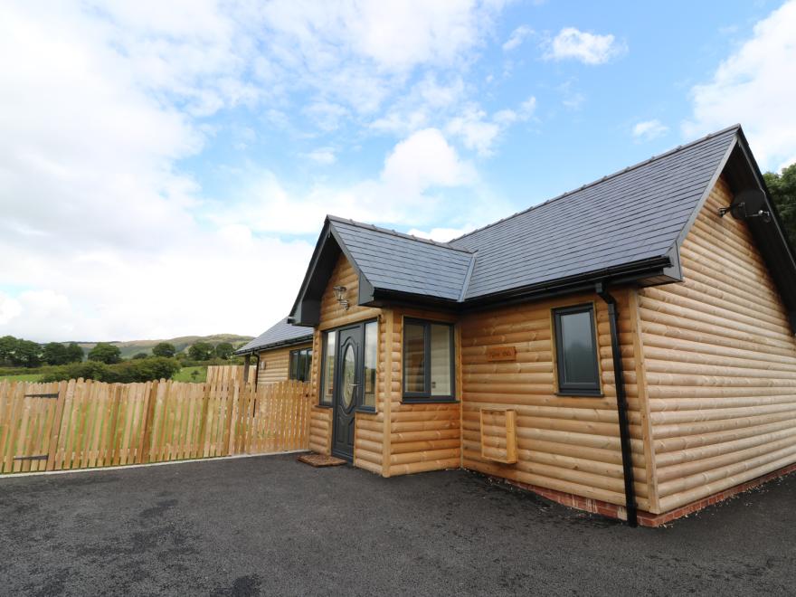 Caban Nant Ddu