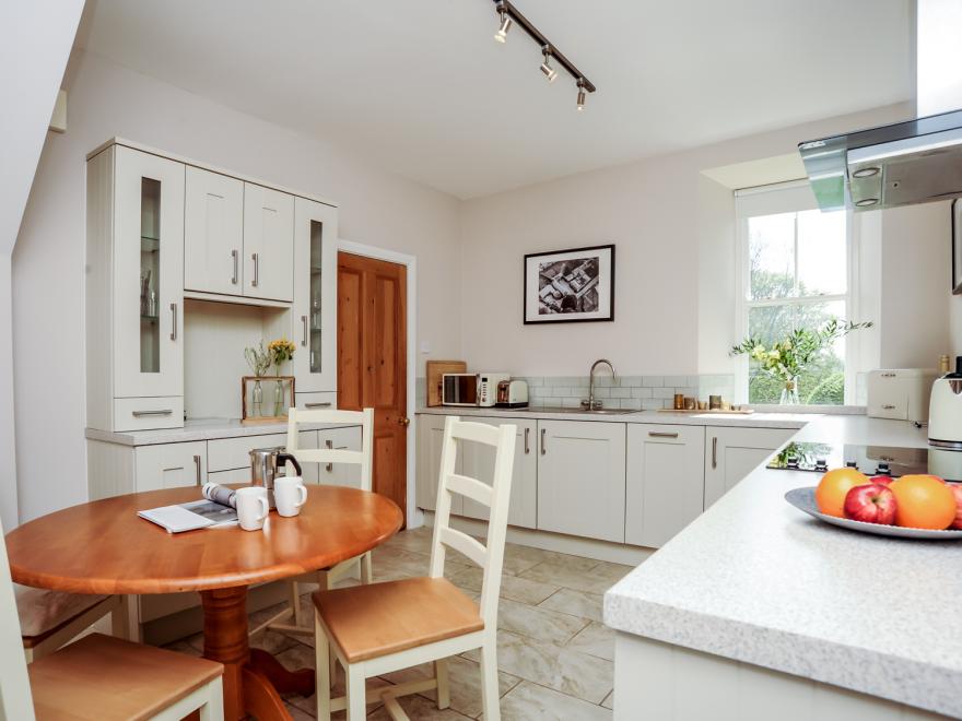 East Farmhouse Cottage