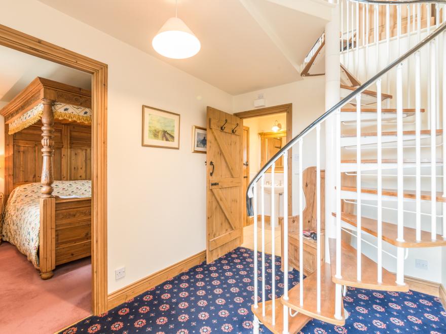 Jenny's Cottage