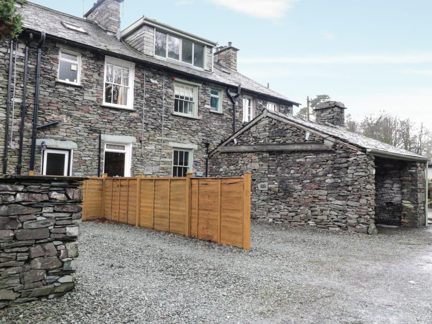 1 Field Foot Cottage