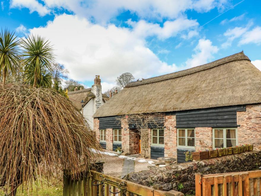 Meadow Thatch