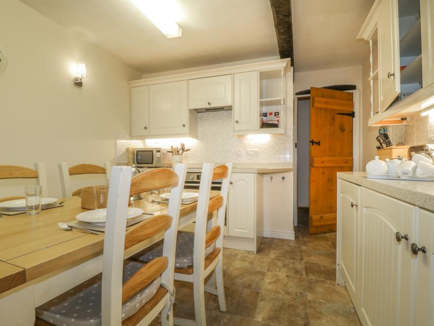 Ale Cottage