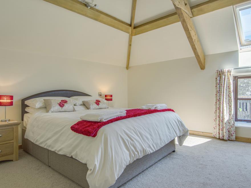 Orchard Barn