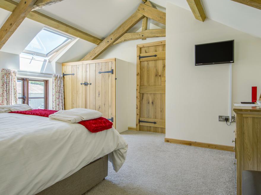 Orchard Barn