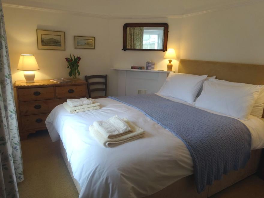 4 Coastguards Cottage