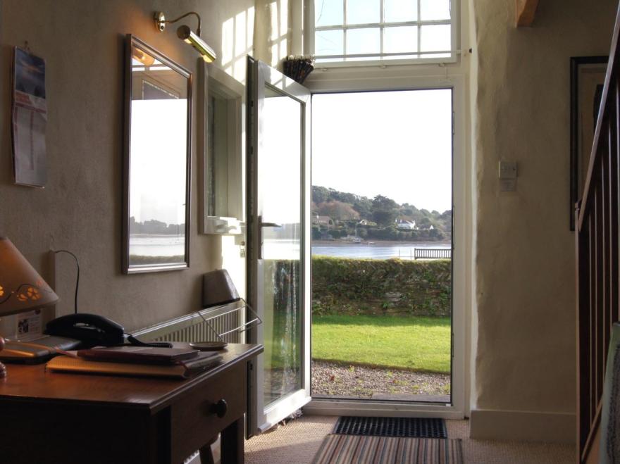 Regatta Cottage