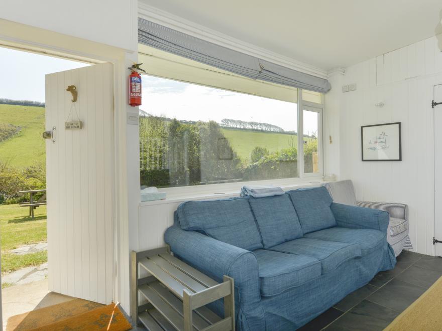 2 Brook Cottages