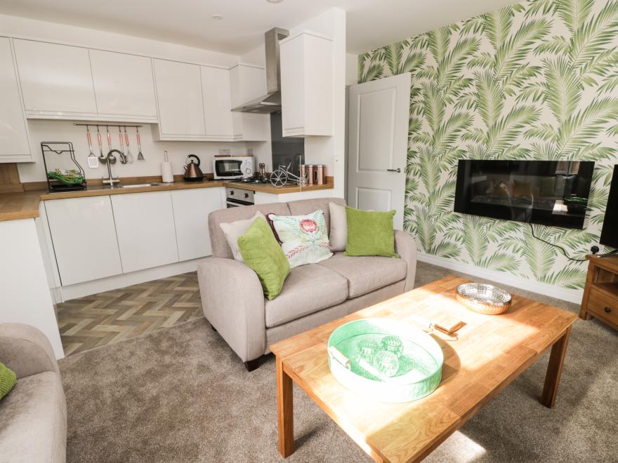Manor Heath Apartment 1