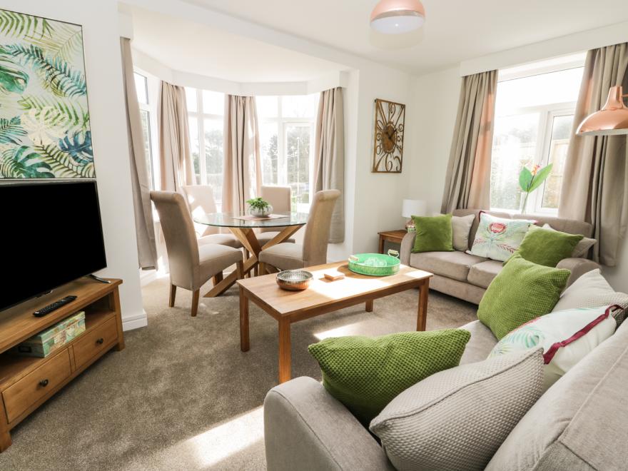 Manor Heath Apartment 1