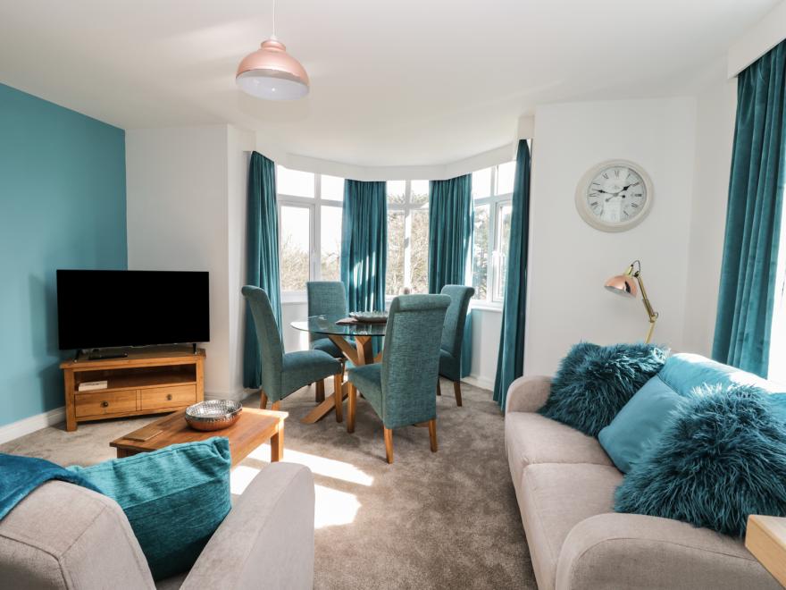 Manor Heath Apartment 3