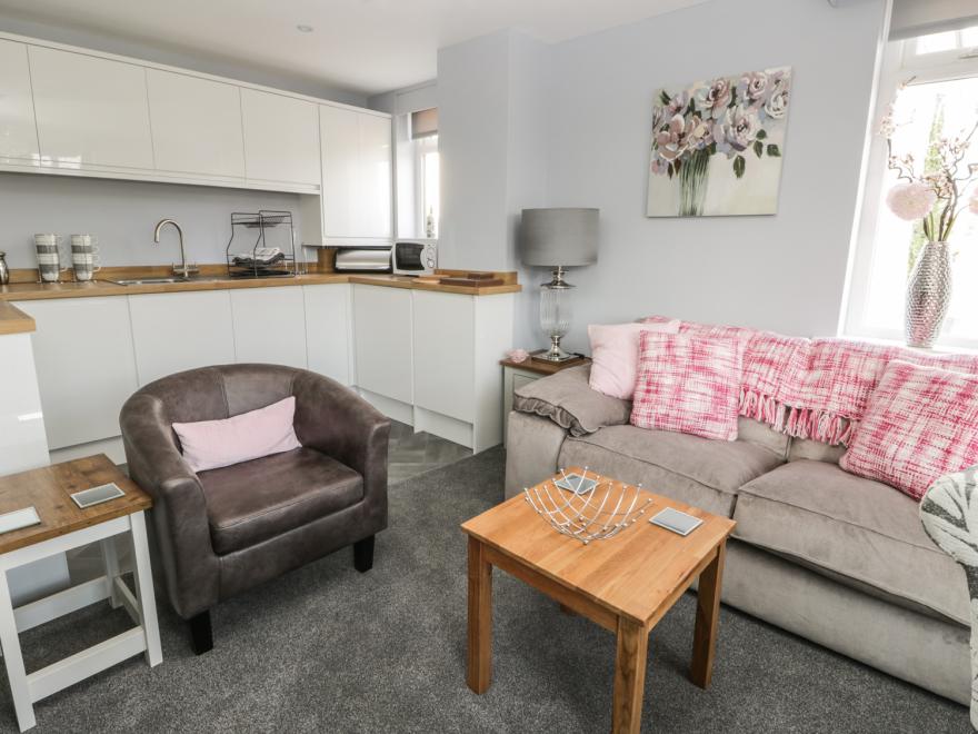 Manor Heath Apartment 4