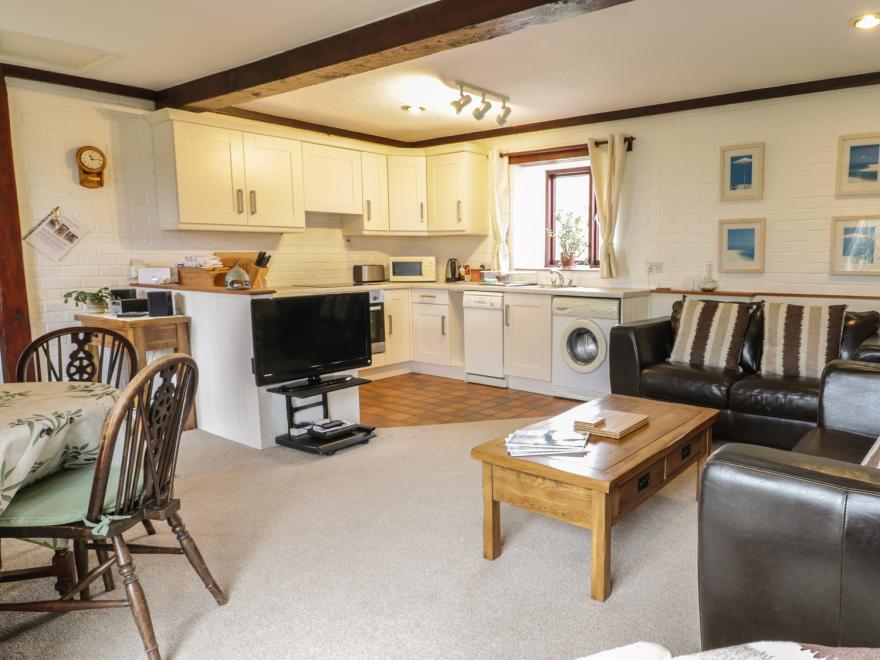 Brunnion Cottage