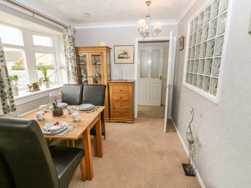 Bumble Bee Cottage