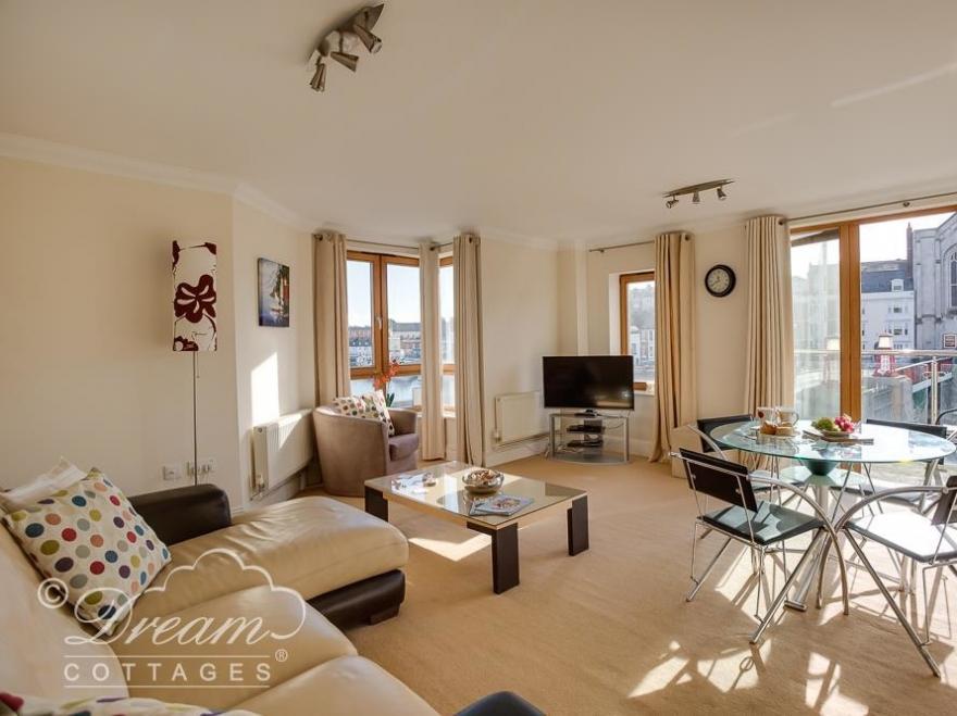 Harbourside Apartment