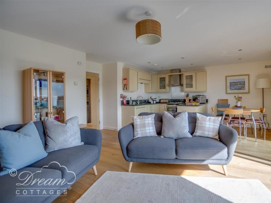 Harbour View Apartment