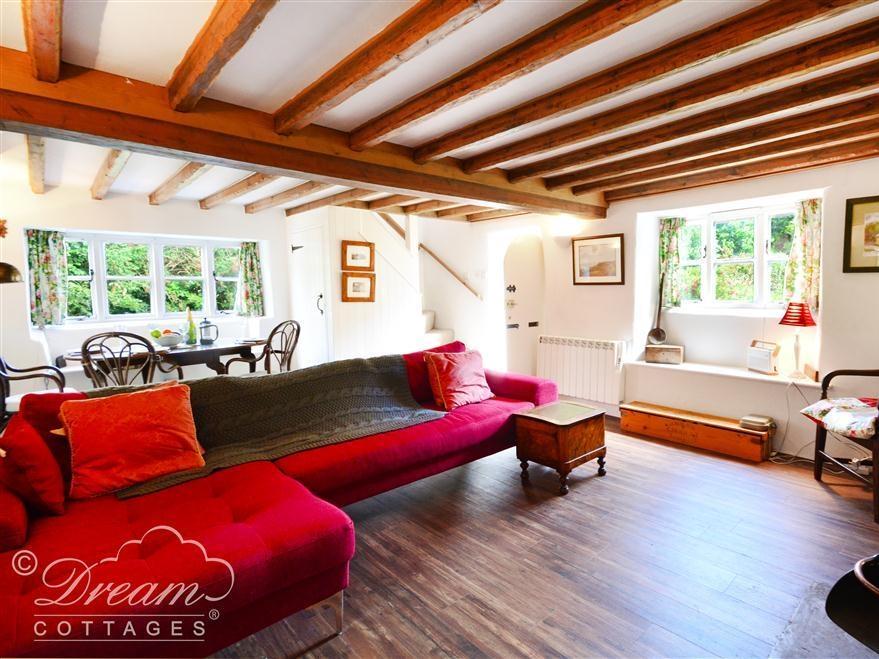 Lychgate Cottage