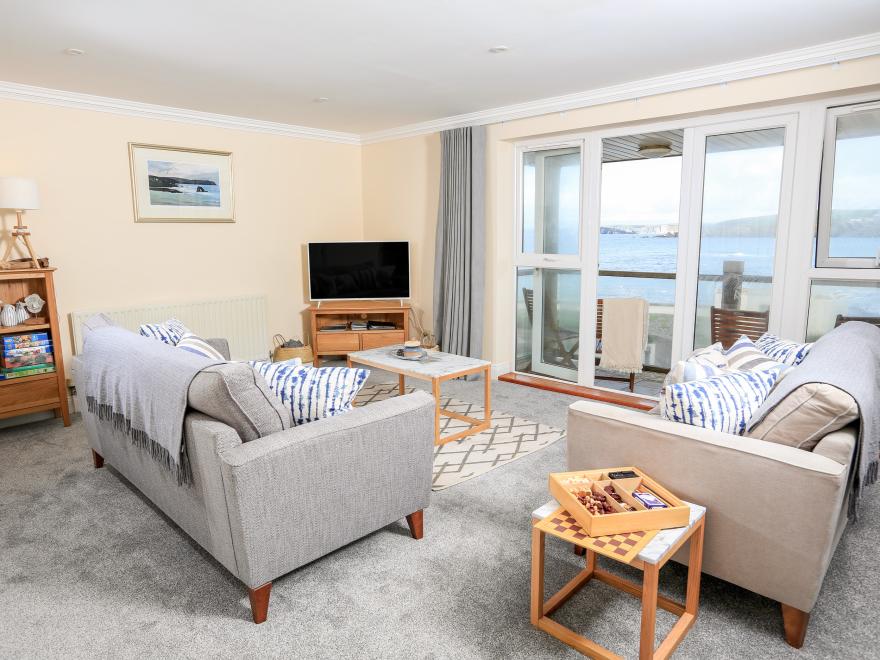 10 Thurlestone Rock