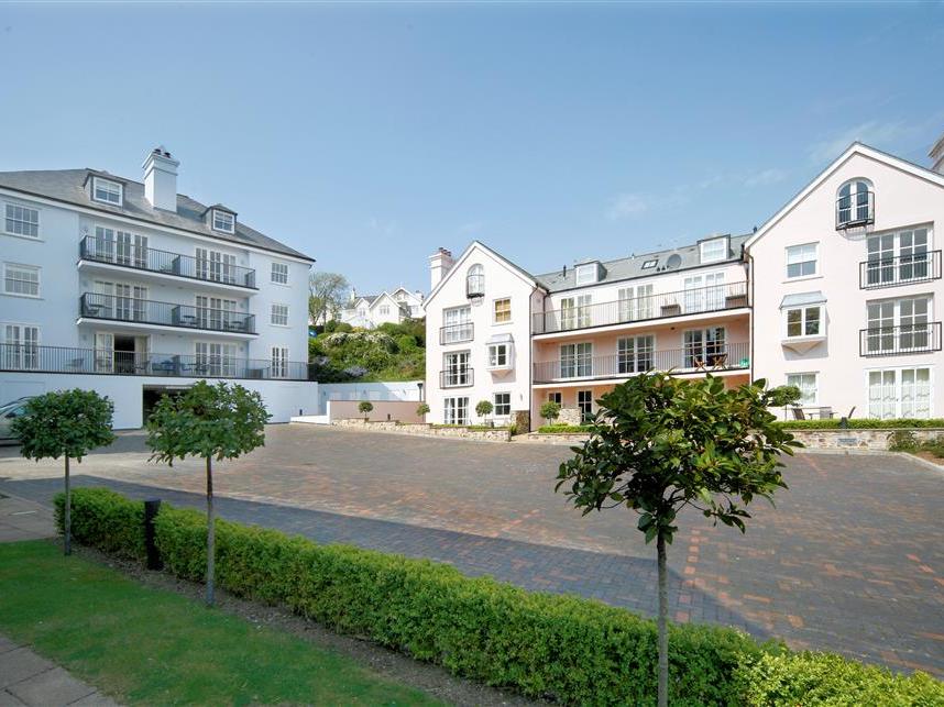 13 Combehaven