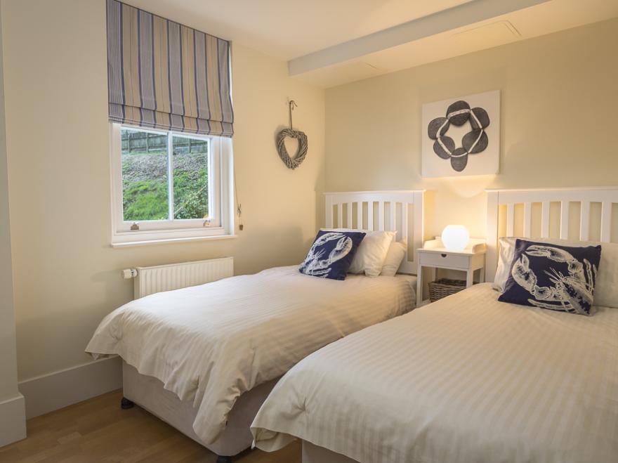 15 Combehaven