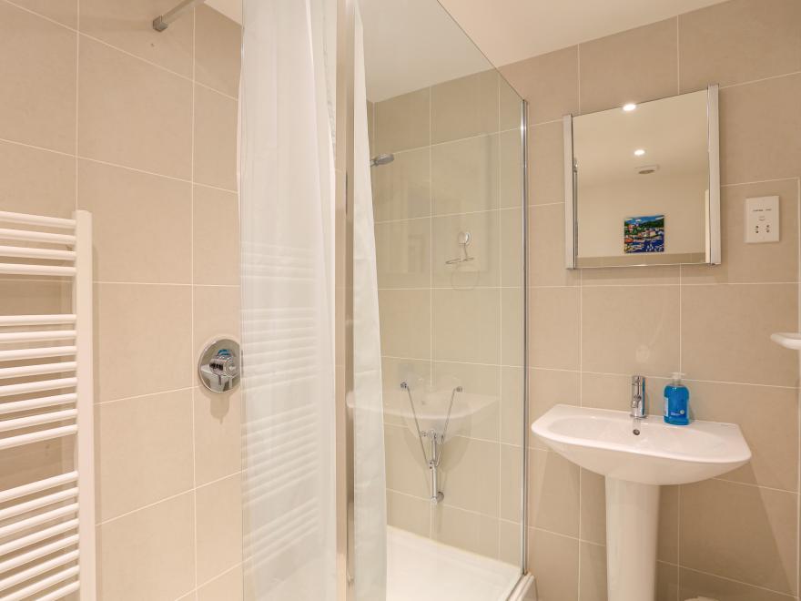 1 Hazeldene