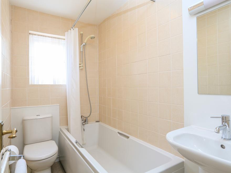 1 Hazeldene