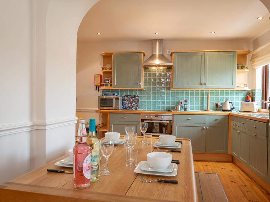 2 Armada House