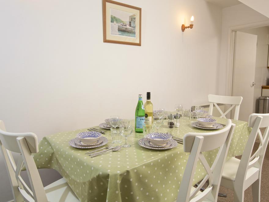 3 Moult Farm Cottage