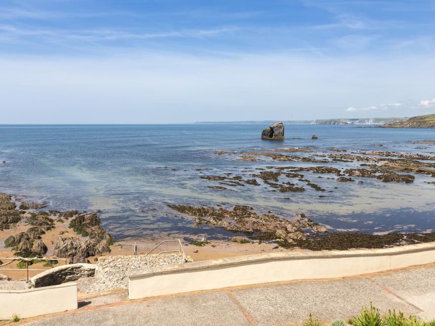 3 Thurlestone Rock