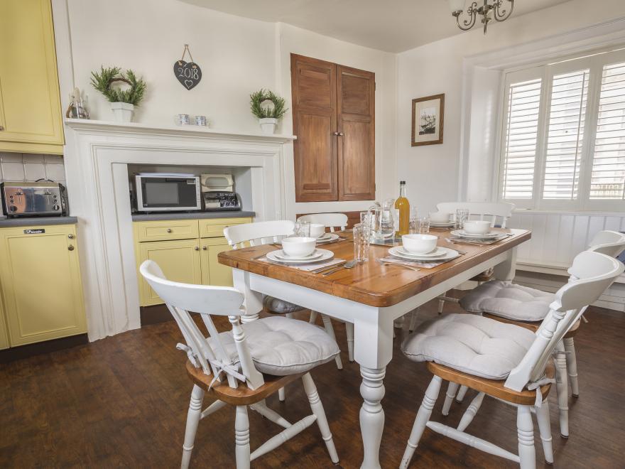 Spinnaker Cottage
