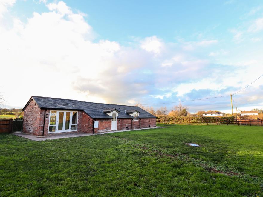 Commonwood Cottage