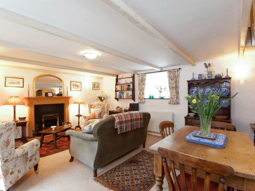 River Cottage - UKC4053