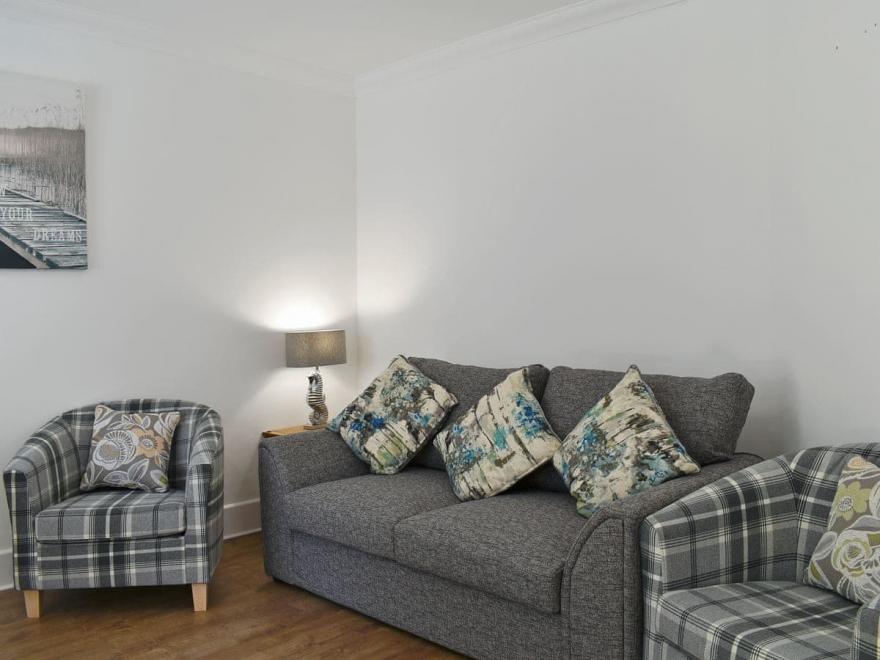 Fishermans Walk Apartment 1 - UKC4070